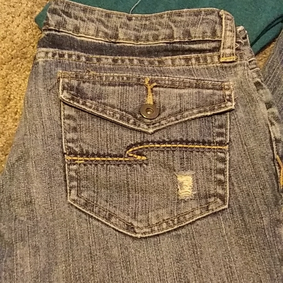 Arizona Jean Co. Jeans - Picture 2 of 9